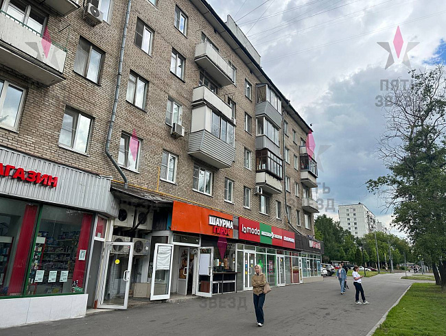 Предлагаем в аренду нежилое помещение в густонаселенном...