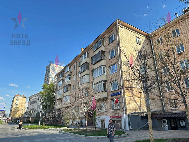Продаётся нежилое помещение с действующими арендаторами на...