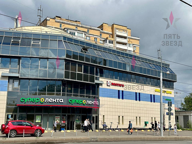 В продаже нежилое помещение на 1 линии с сетевым...