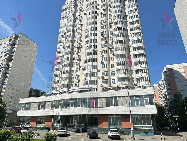 Предлагаем в аренду офис на 1 линии ул. Черёмушкинская, в...