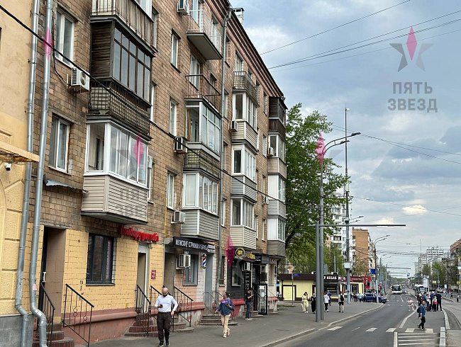 В аренду предлагается нежилое помещение на 1 линии...