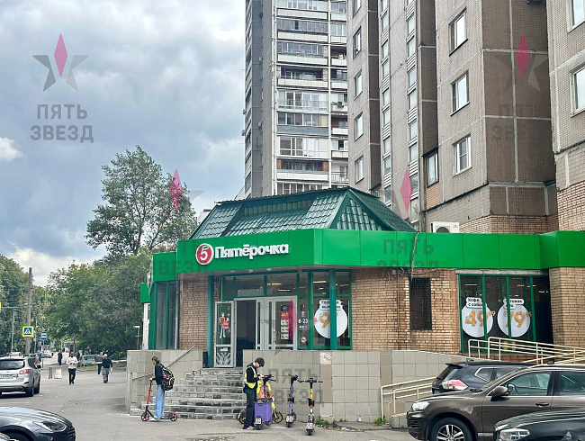 В продаже помещение на 1 линии перекрестка сформированного...